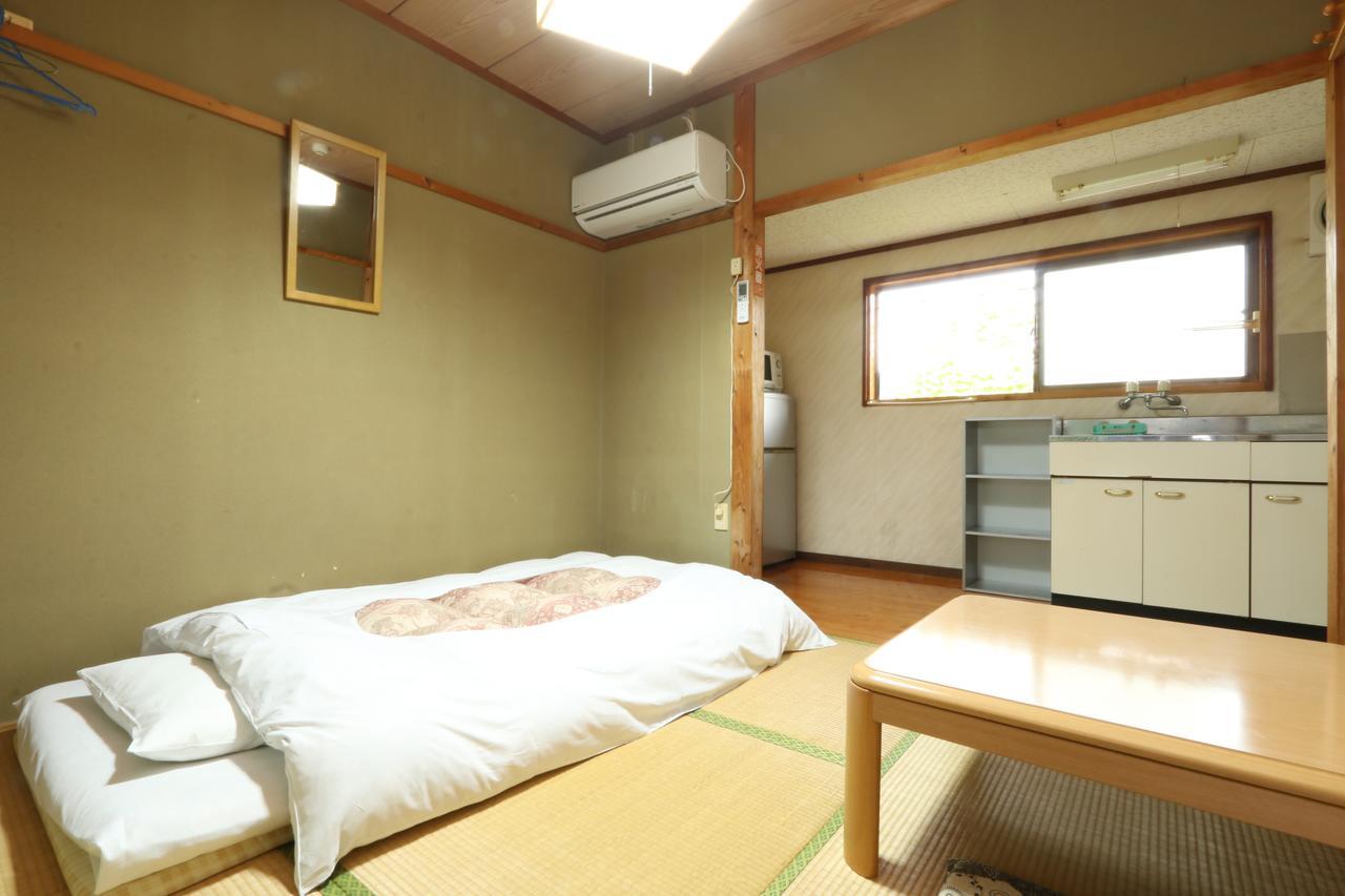 Chikurin Onsen Hotel Satsuma Стая снимка